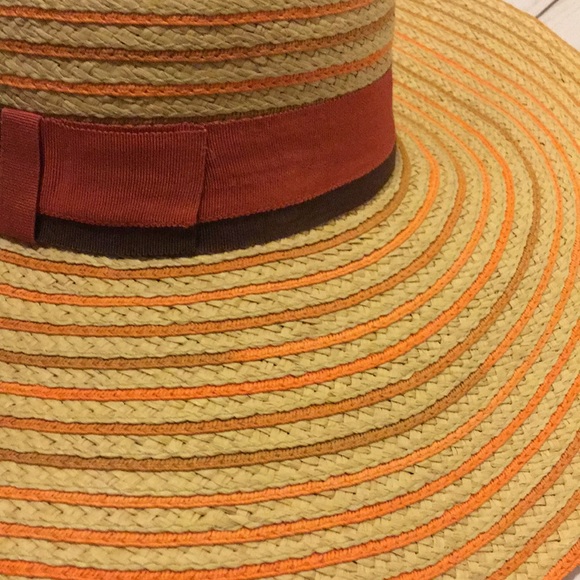 Lady’s summer hats - Picture 2 of 8